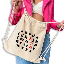 bezowy-worko-plecak-prezent-dla-dziewczyny-alfabet-i-love-you-girl-power-wz