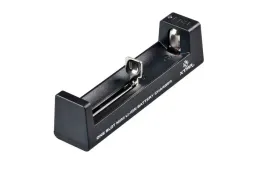 ladowarka-xtar-mc1-do-akumulatorow-18650-21700