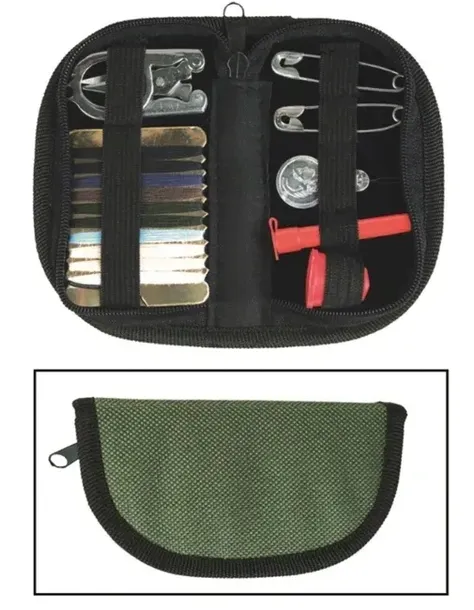 zestaw-krawiecki-mil-tec-elementy-zestawu-agrafki-igly-miara-naparstek-nawlekacz-nici-nozyczki