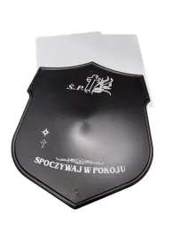 tabliczka-cmentarna-na-krzyz-z-literkami-samoprzylepnymi-tabliczka-cmentarz