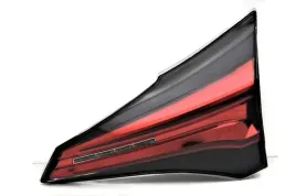 toyota-rav4-od-2016-lampa-led-prawa-nowa-w-klape