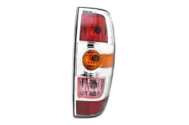 mazda-bt50-bt-50-2009-11-lampa-tylna-prawa