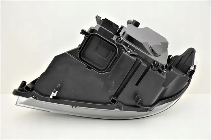 bmw-3-e90-e91-2008-11xenon-reflektor-prawy-wersja-europejska