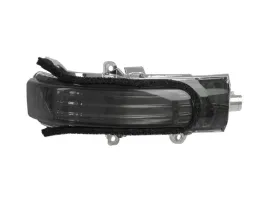 migacz-boczny-lusterko-prawy-toyota-auris-corolla