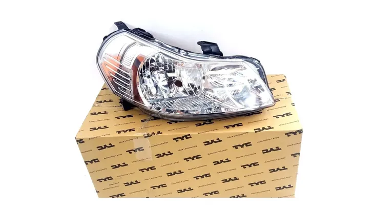 reflektor-tyc-20-11917-36-2-jakosc-czesci-zgodnie-z-gvo-q-oryginal-z-logo-producenta-czesci-oem-oes