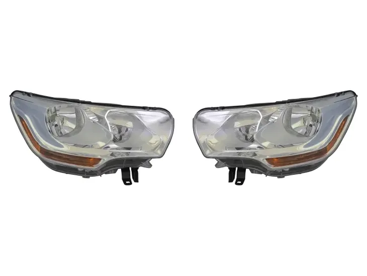 reflektor-tyc-20-12944-15-2-stan-nowy-strona-zabudowy-lewa