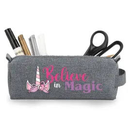 piornik-do-szkoly-szary-believe-in-magic-wzory