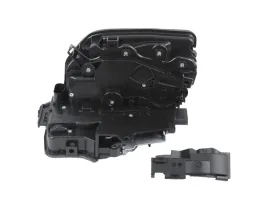 zamek-drzwi-prawy-tyl-bmw-5-g30-7-g11-g12-x5-f15-x6-f16