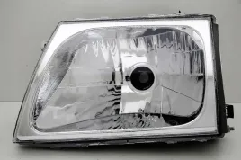toyota-hilux-2001-2004-reflektor-lewy-depo