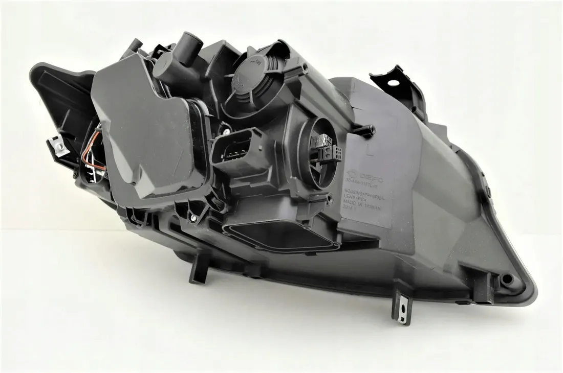 bmw-3-e90-e91-2008-11xenon-reflektor-lewy-stan-nowy