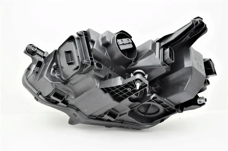 vw-passat-b8-19-reflektor-led-prawy-nowy-typ-samochodu-samochody-osobowe