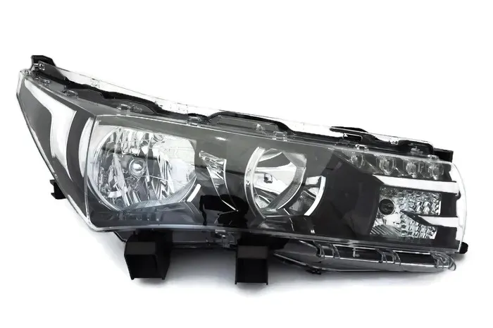 toyota-corolla-2013-reflektor-led-prawy-stan-nowy