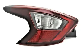 nissan-micra-k14-od-2017-lampa-tylna-lewa