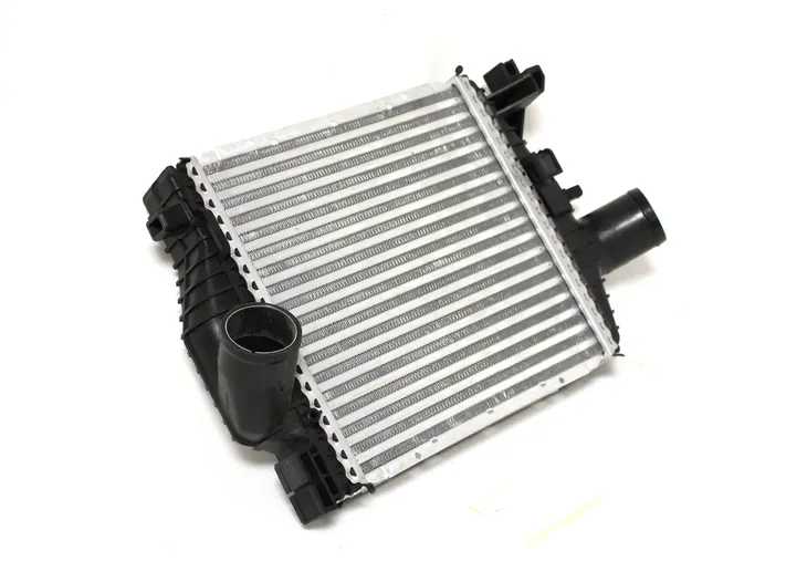 intercooler-mercedes-vito-cdi-99-03-waga-z-opakowaniem-4-kg