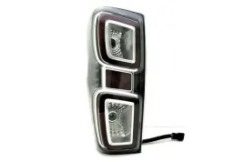 isuzu-d-max-2020-lampa-tylna-lewa-led
