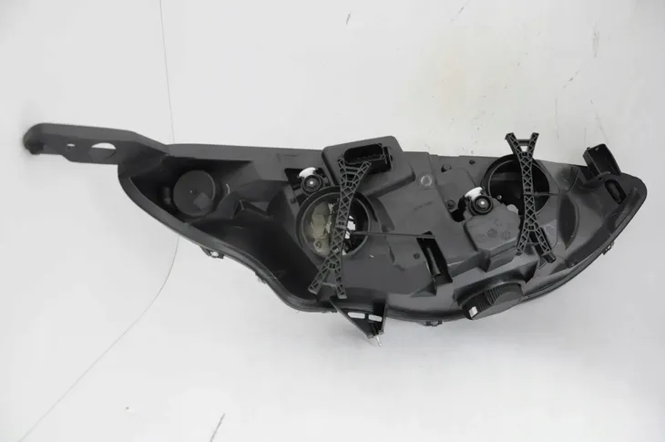 ford-bmax-b-max-2012-reflektor-lewy-depo-strona-zabudowy-lewa