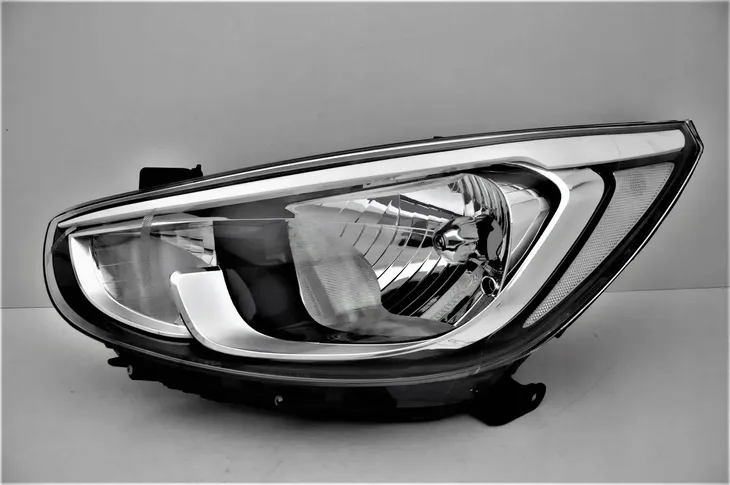 hyundai-accent-2015-reflektor-prawy-producent-czesci-depo