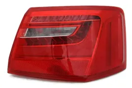 audi-a6-c7-sedan-2011-lampa-tylna-led-prawa