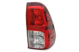 toyota-hilux-2015-lampa-tylna-prawa-nowa-kable