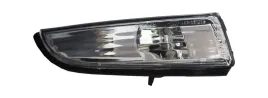 kierunkowskaz-prawy-w-lusterku-ford-b-max-fiesta