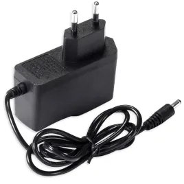 uniwerasalny-zasilacz-wtyczkowy-sieciowy-impulsowy-5w-5v-1a-dc-35-135mm