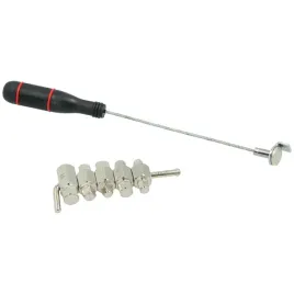 chwytak-do-odkrecania-korkow-oleju