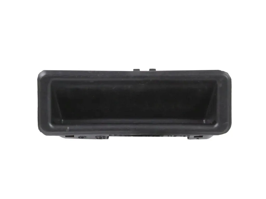 mikrostyk-klapy-bagaznika-bmw-e60-e61-e90-e91-e92