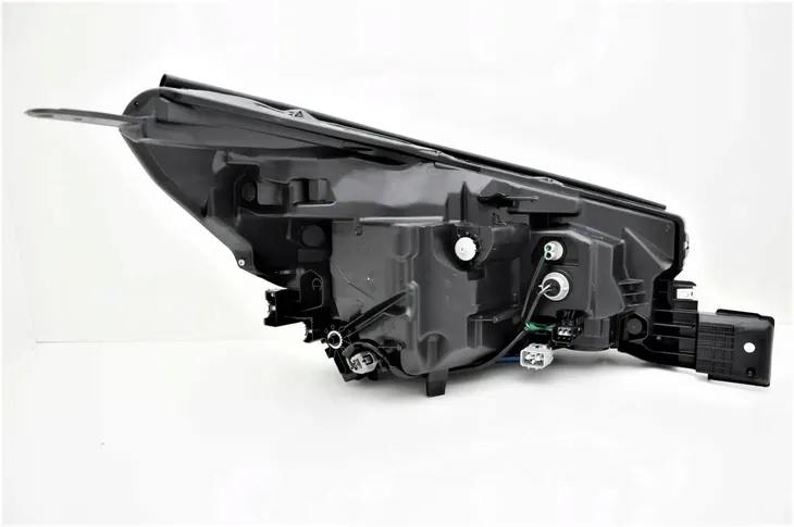 subaru-forester-od-2019-reflektor-led-lewy-e-wersja-europejska