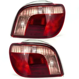lampy-tylne-l-p-toyota-yaris-p1komplet