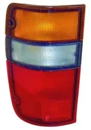 lampa-tyl-tylna-lewa-isuzu-trooper-ii-1991-1998