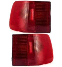 lampy-tylne-audi-a6-c4-l-p-kompet-depo