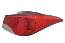 hyundai-elantra-sedan-11-lampa-tylna-prawa