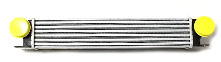 intercooler-bmw-5-e39-520-d-525-d-530-d-2000-waga-z-opakowaniem-5-kg