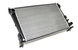 chlodnica-wody-opel-corsa-d-1-3-cdti-06-11