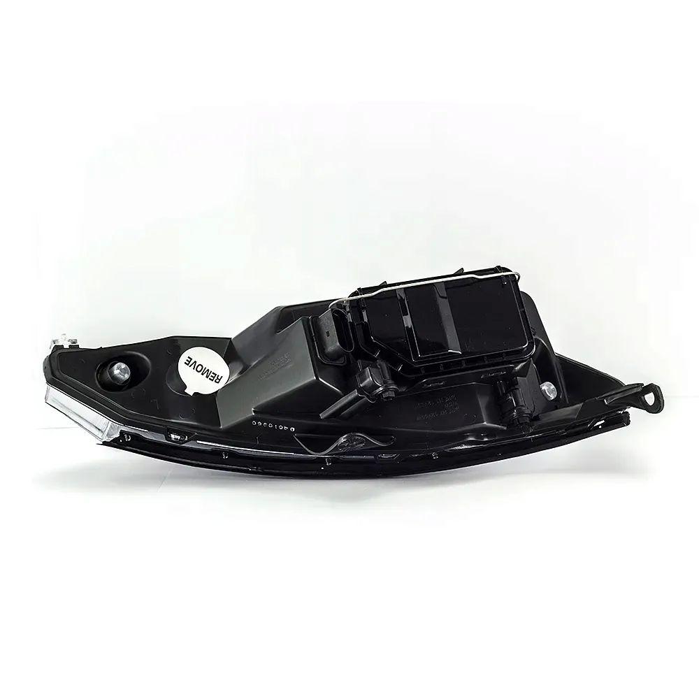 reflektory-lampy-ford-focus-98-komplet-stan-nowy