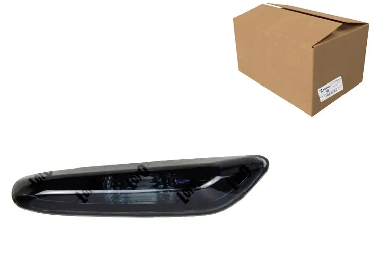 kierunkowskaz-prawy-bmw-1-e87-3-e93-5-e60-x1-e84-stan-nowy-waga-z-opakowaniem-5-kg