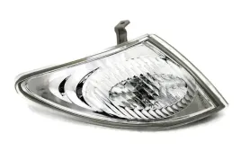 mazda-premacy-02-postojowka-lampa-pozycyjna-prawa