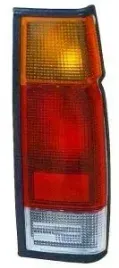 lampa-tyl-tylna-prawa-nissan-pick-up-d21-1988-