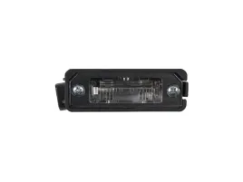 lampka-tablicy-rejestracyjnej-vw-golf-passat-eos