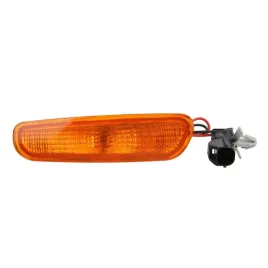 lampa-lewa-obrysowa-w-zderzaku-volvo-s40-v40
