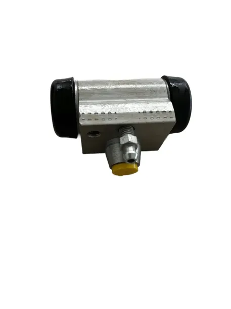 cylinderek-hamulcowy-lpr-4078-strona-zabudowy-tyl
