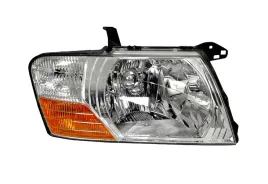lampa-reflektor-prawy-pajero-iii-2-5td-3-2-3-5-2003-2006-mn133752-mn136502