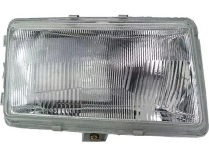 reflektor-przod-prawy-renault-trafic