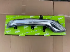 swiatla-do-jazdy-w-dzien-valeo-047703