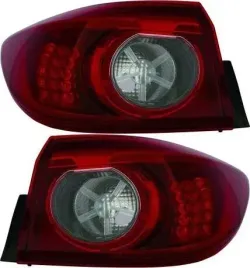 lampy-tyl-tylne-komplet-depo-mazda-3-sedan-13-l-p