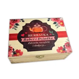 herbaciarka-z-nadrukiem-prezent-dla-babci-dziadka-niezbednik-md1123