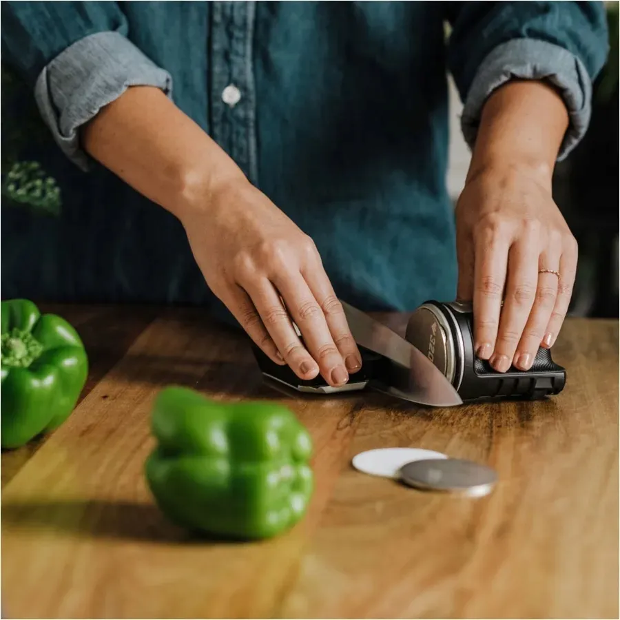 ostrzalka-do-nozy-kuchennych-work-sharp-rolling-knife-sharpener