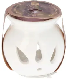 ceramiczny-kominek-z-woskiem-zapachowym-pachnacy-lampion