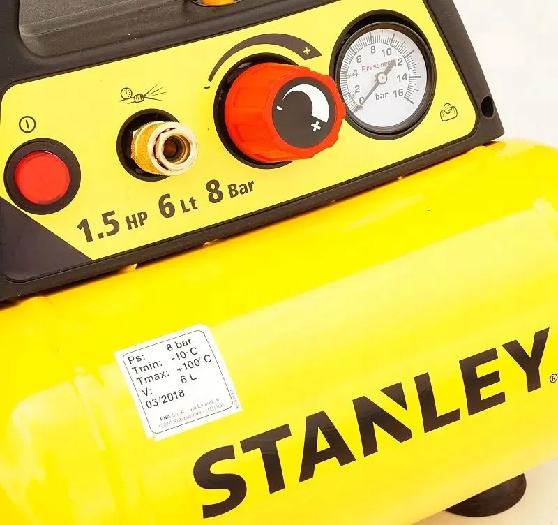 stanley-kompresor-bezolejowy-sprezarka-6l-8-bar-stan-powystawowy