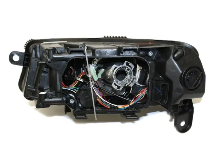 reflektor-tyc-20-11429-05-2-strona-zabudowy-prawa